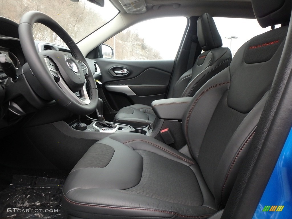 2018 Jeep Cherokee Trailhawk 4x4 Front Seat Photo #124441506