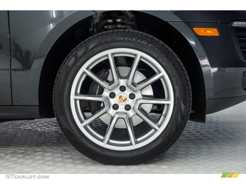 2017 Porsche Macan Standard Macan Model Wheel Photo #124442711