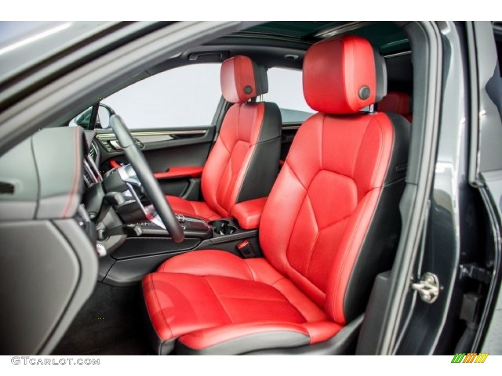 Black/Garnet Red Interior 2017 Porsche Macan Standard Macan Model Photo #124443131
