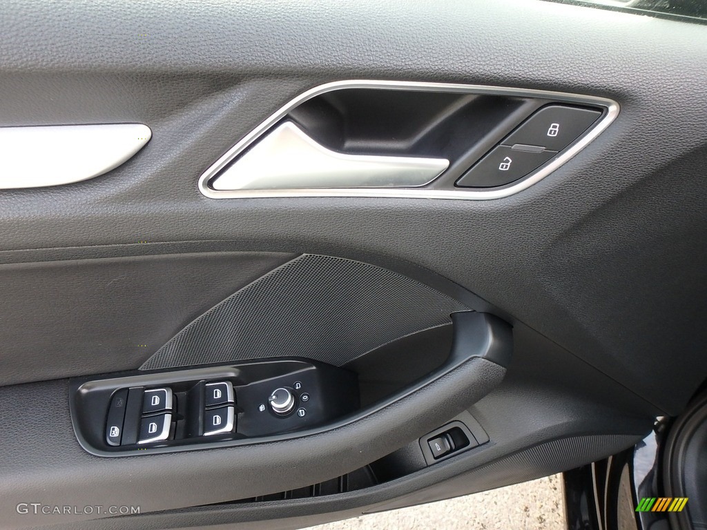 2016 Audi A3 2.0 Premium quattro Door Panel Photos