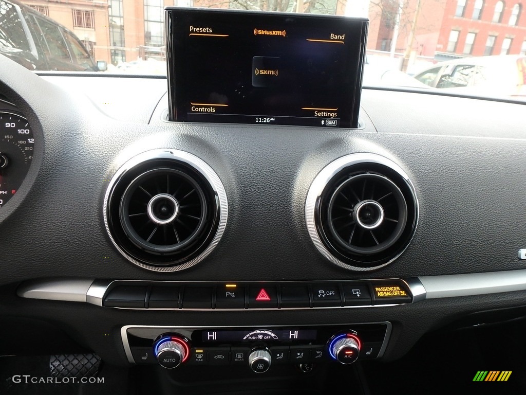 2016 Audi A3 2.0 Premium quattro Controls Photos