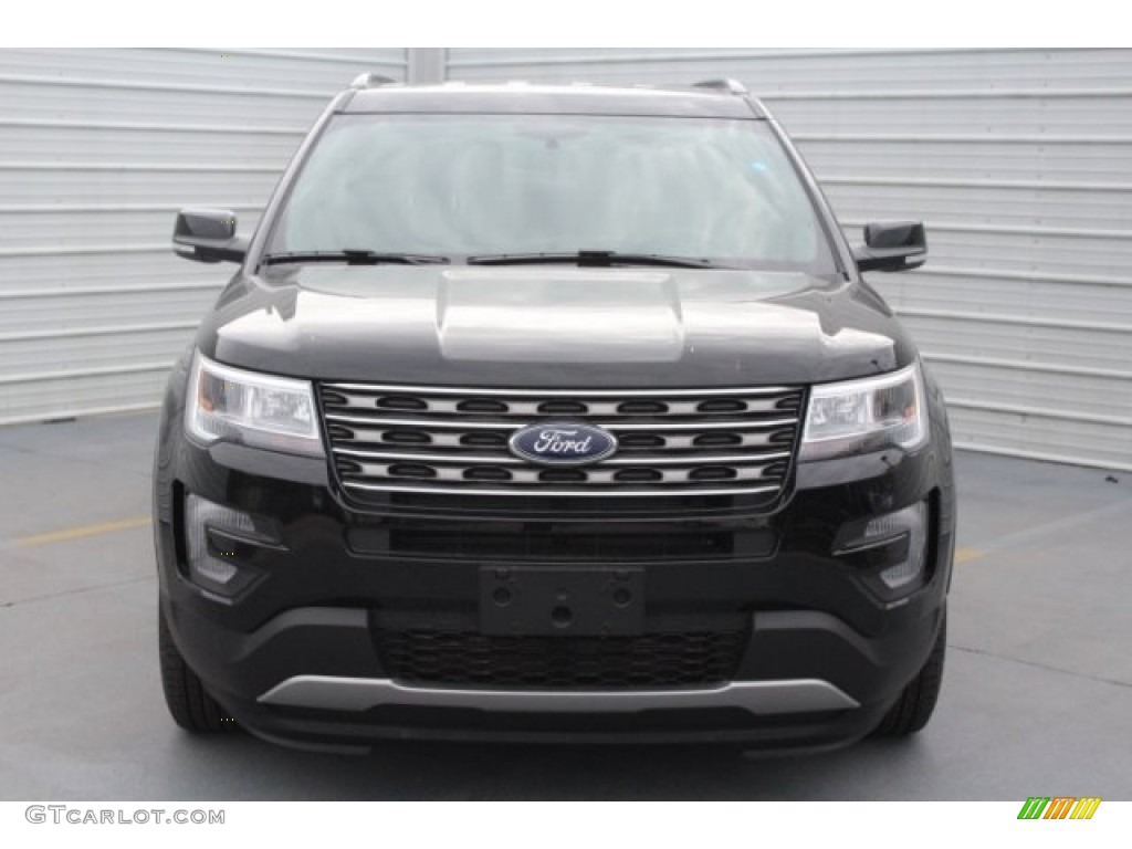 2017 Explorer XLT - Shadow Black / Ebony Black photo #2