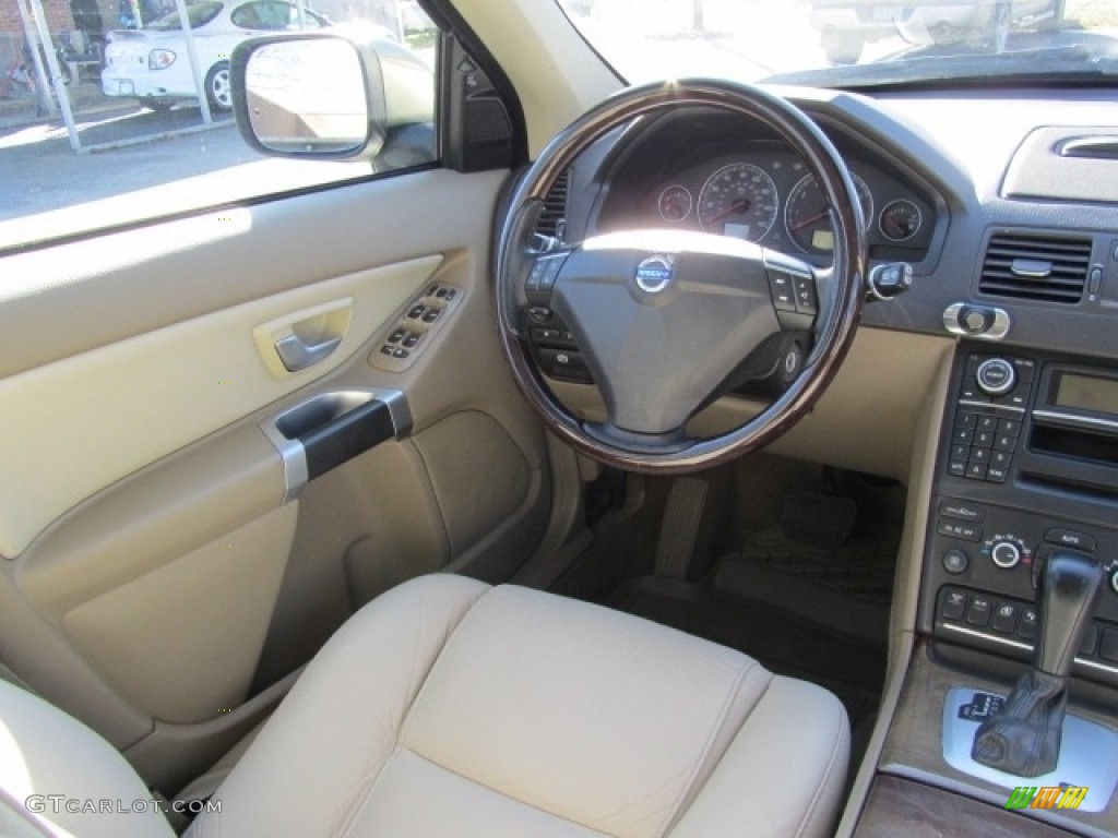 2010 XC90 3.2 AWD - Caper Green Metallic / Soft Beige photo #12