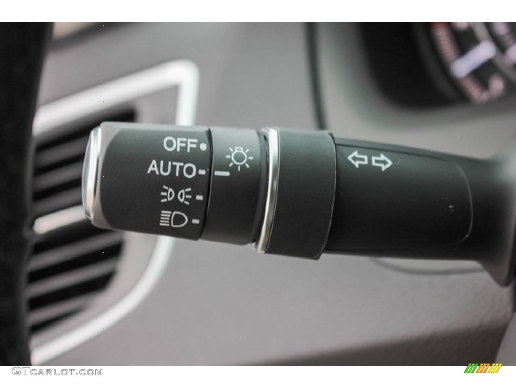 2018 Acura TLX V6 Technology Sedan Controls Photo #124451744