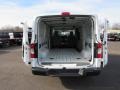 Glacier White - NV 2500 HD S Cargo Photo No. 10