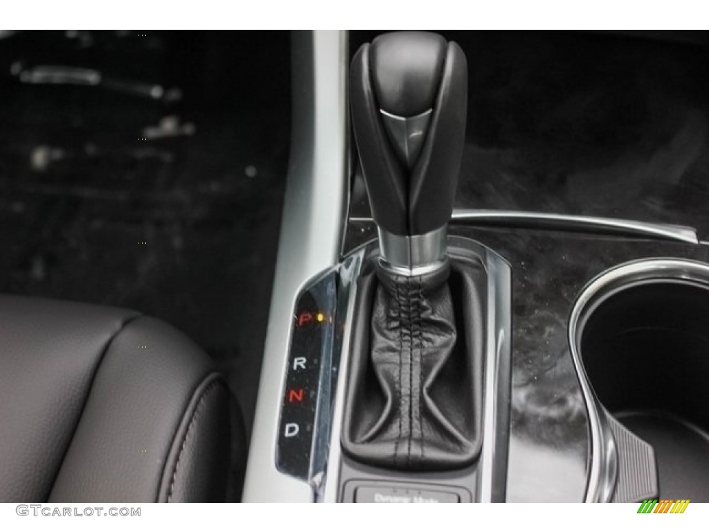 2018 Acura TLX Sedan Transmission Photos