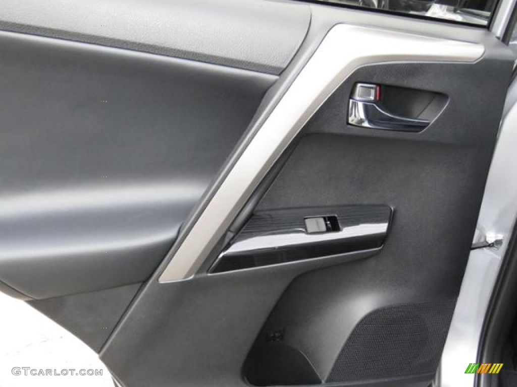 2018 RAV4 Limited - Silver Sky Metallic / Black photo #8