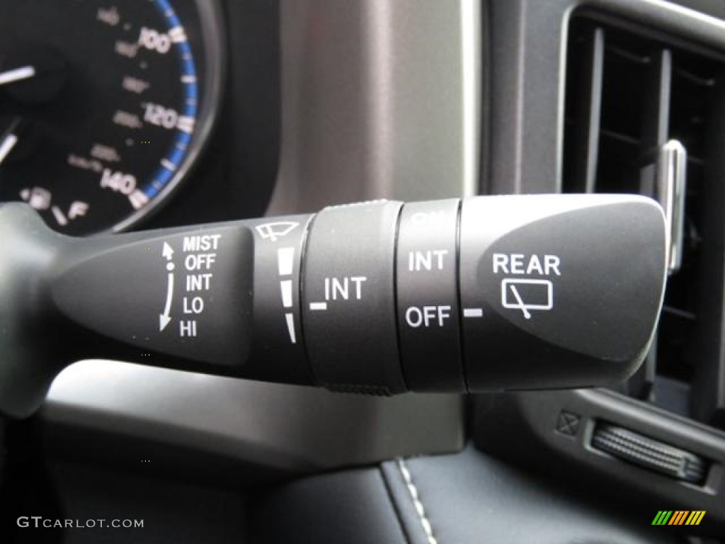 2018 Toyota RAV4 Limited Controls Photo #124457079