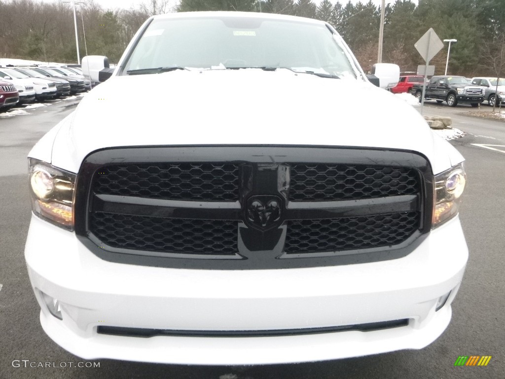 2018 1500 Sport Quad Cab 4x4 - Bright White / Black photo #8