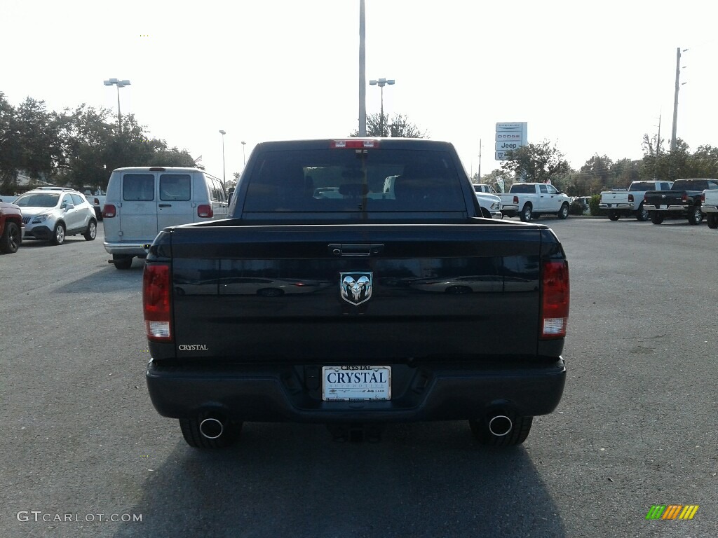 2018 1500 Express Crew Cab - True Blue Pearl / Black/Diesel Gray photo #4