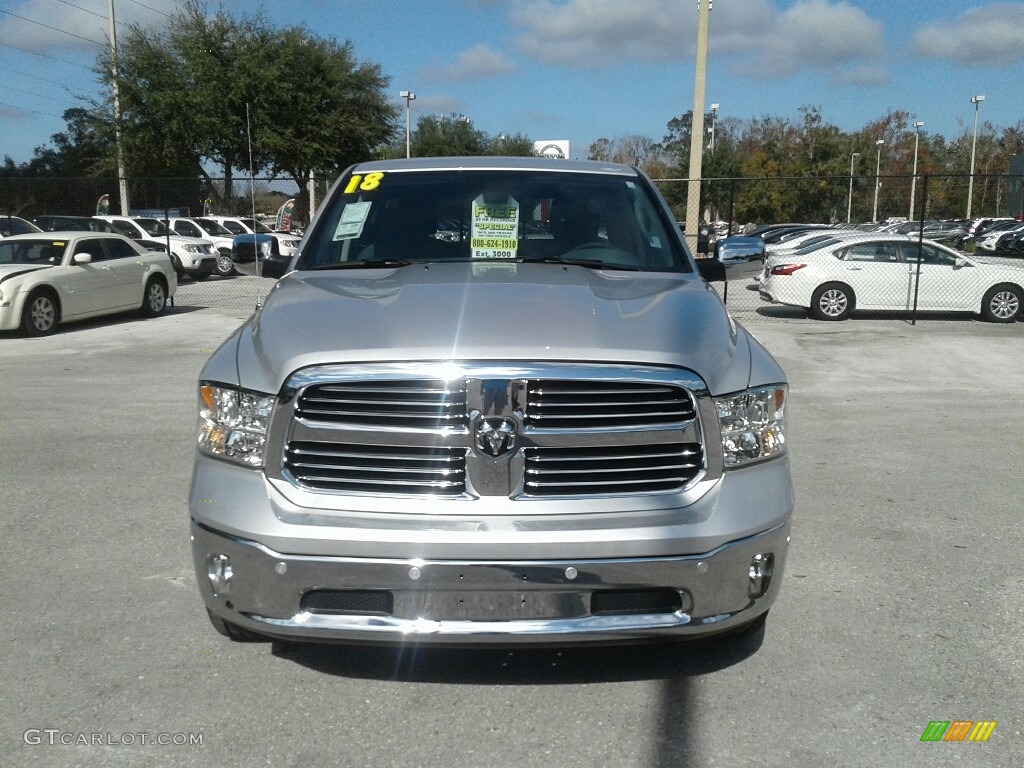 2018 1500 Big Horn Quad Cab - Bright Silver Metallic / Black/Diesel Gray photo #8