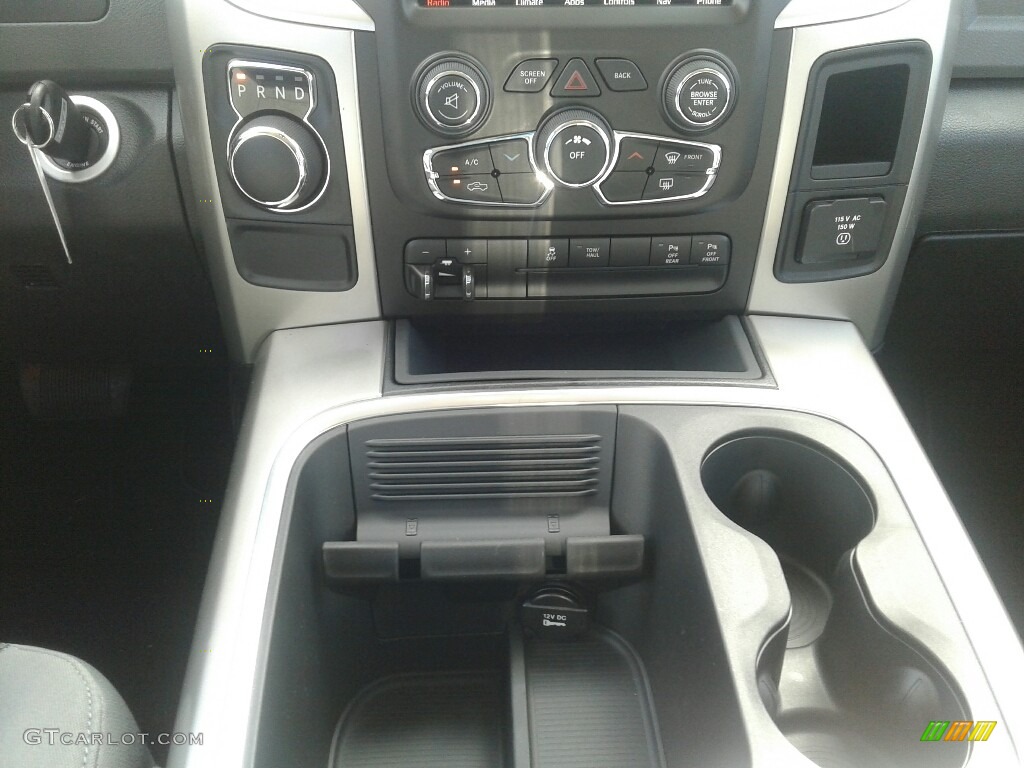 2018 1500 Big Horn Quad Cab - Bright Silver Metallic / Black/Diesel Gray photo #16