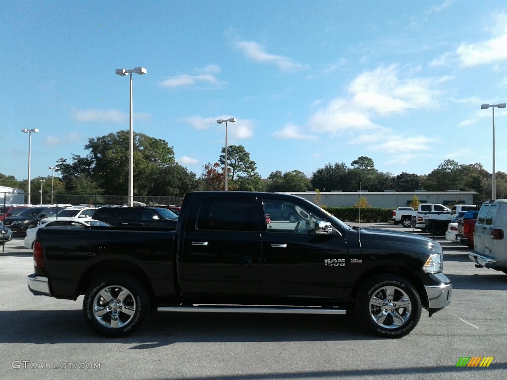 2018 1500 Big Horn Crew Cab 4x4 - Brilliant Black Crystal Pearl / Black/Diesel Gray photo #6