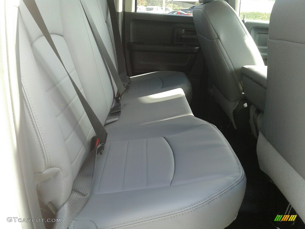 2018 1500 Tradesman Quad Cab - Bright White / Black/Diesel Gray photo #11