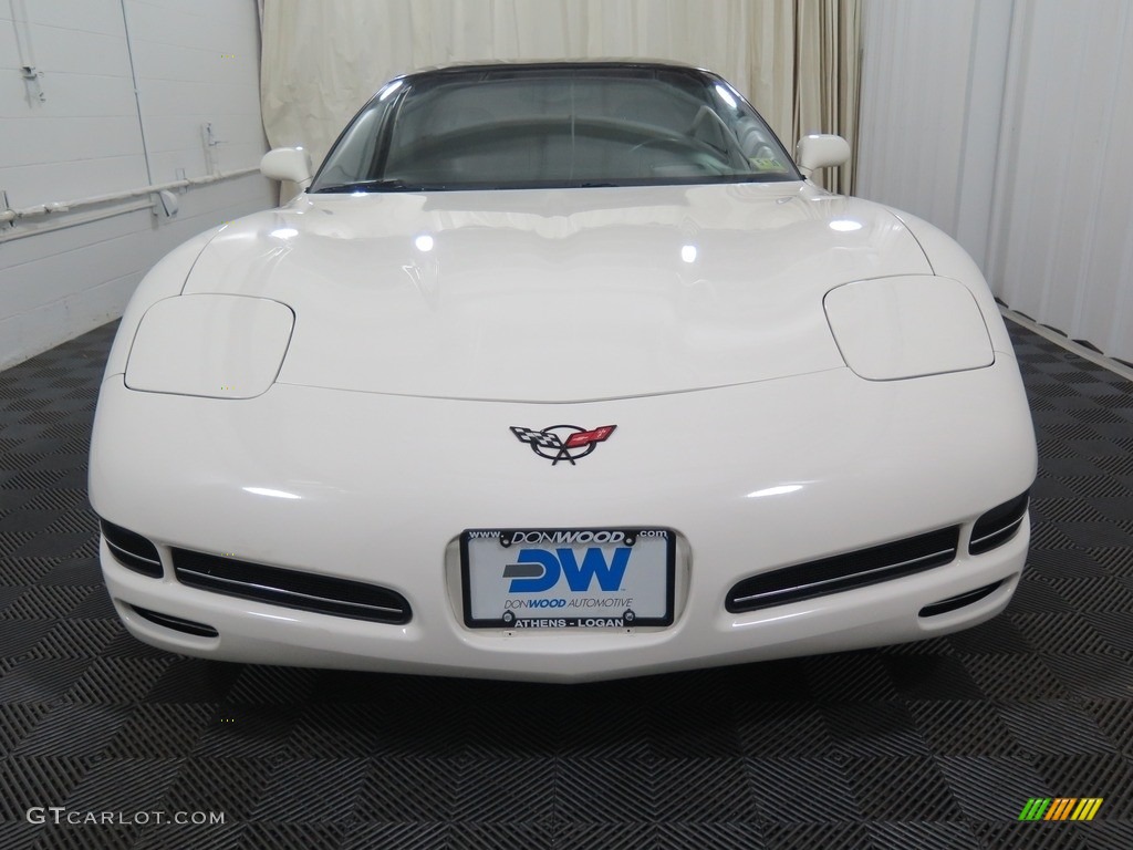 2002 Corvette Coupe - Speedway White / Black photo #9