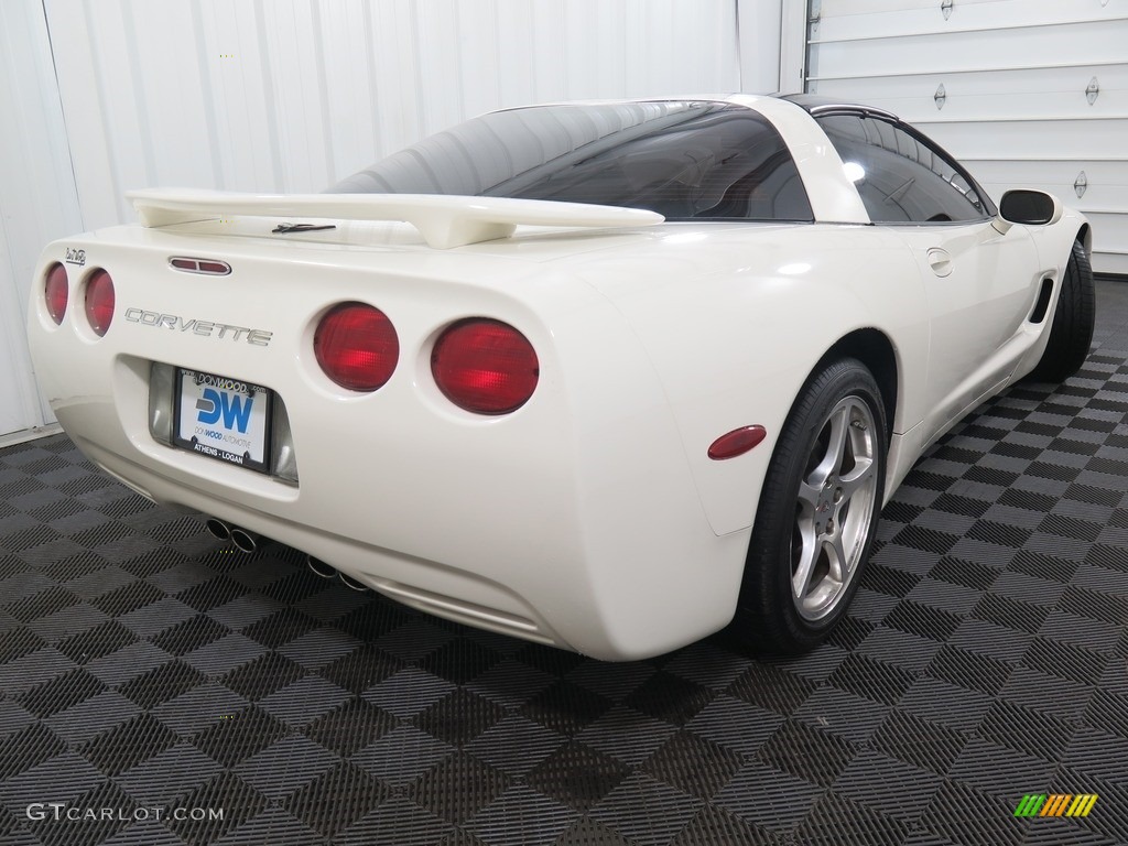 2002 Corvette Coupe - Speedway White / Black photo #15