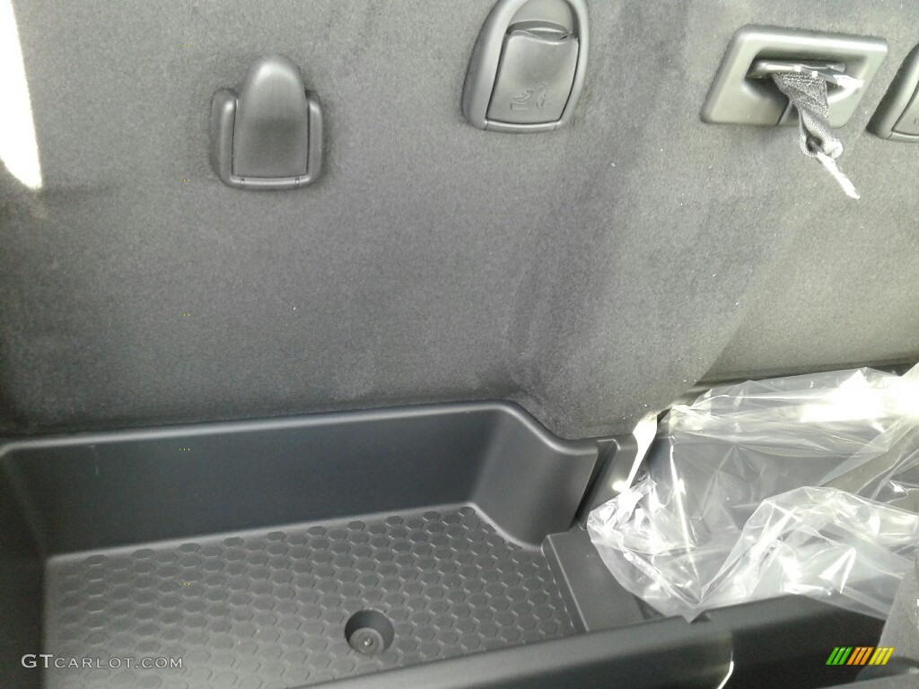 2018 1500 Tradesman Regular Cab - Bright White / Black/Diesel Gray photo #11