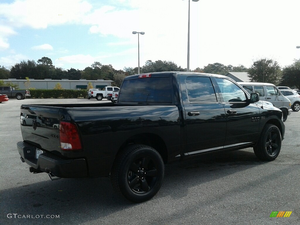 2018 1500 Express Crew Cab 4x4 - Brilliant Black Crystal Pearl / Black/Diesel Gray photo #5
