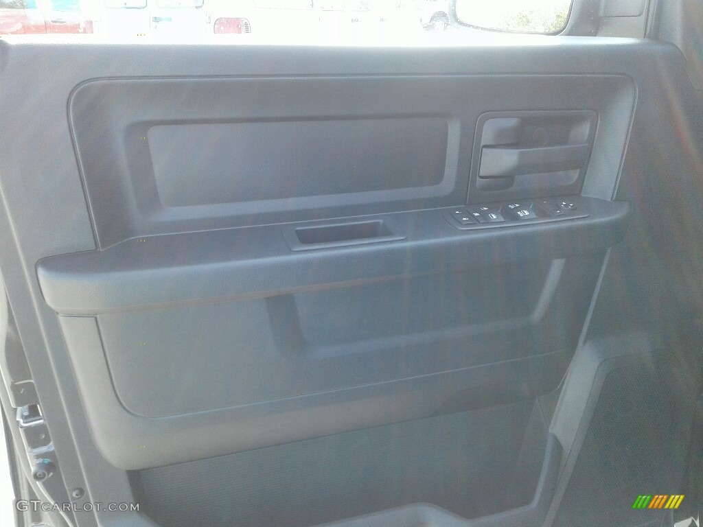 2018 1500 Express Crew Cab 4x4 - Brilliant Black Crystal Pearl / Black/Diesel Gray photo #17