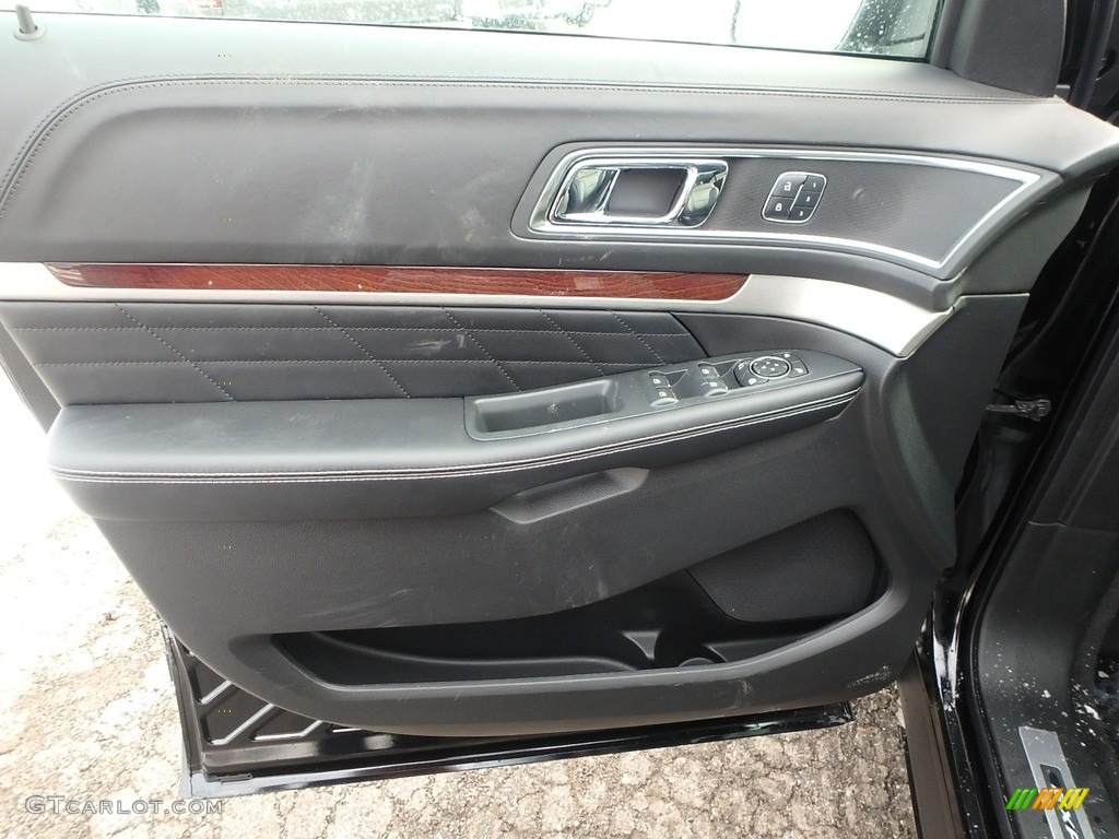 2018 Explorer Platinum 4WD - Shadow Black / Ebony Black photo #14