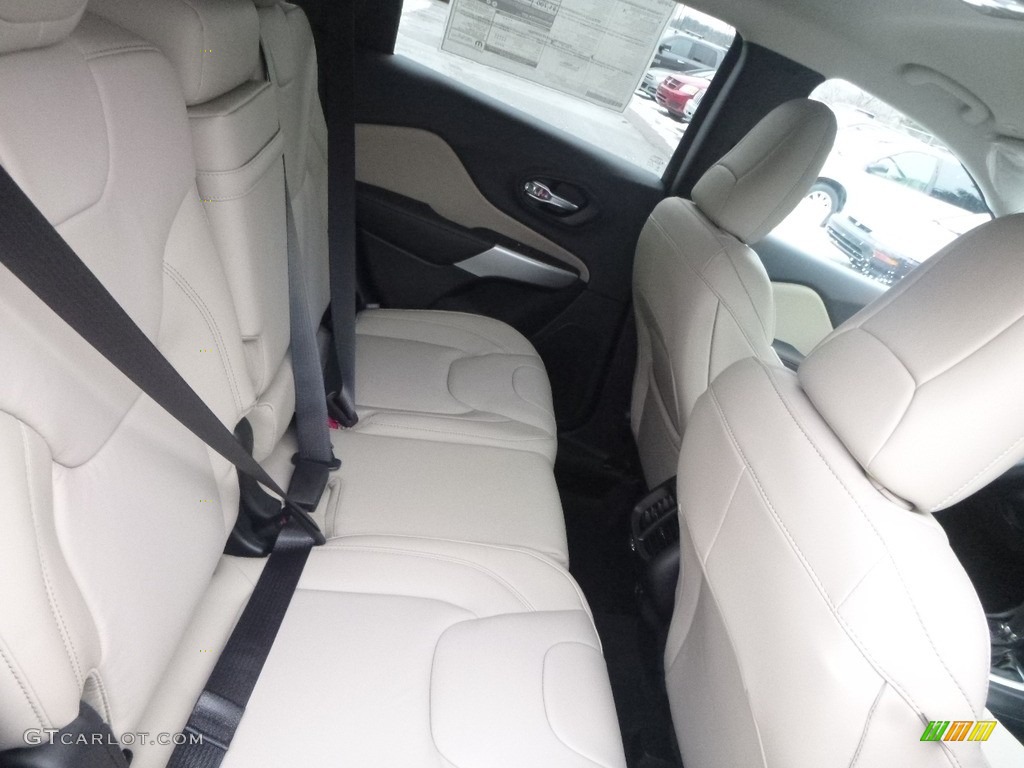 2018 Cherokee Limited 4x4 - Patriot Blue Pearl / Black photo #12