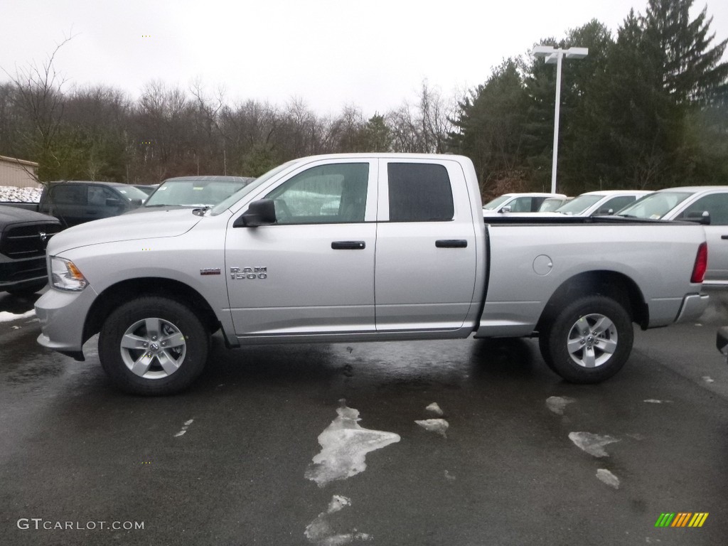 2018 1500 Express Quad Cab 4x4 - Bright Silver Metallic / Black/Diesel Gray photo #2