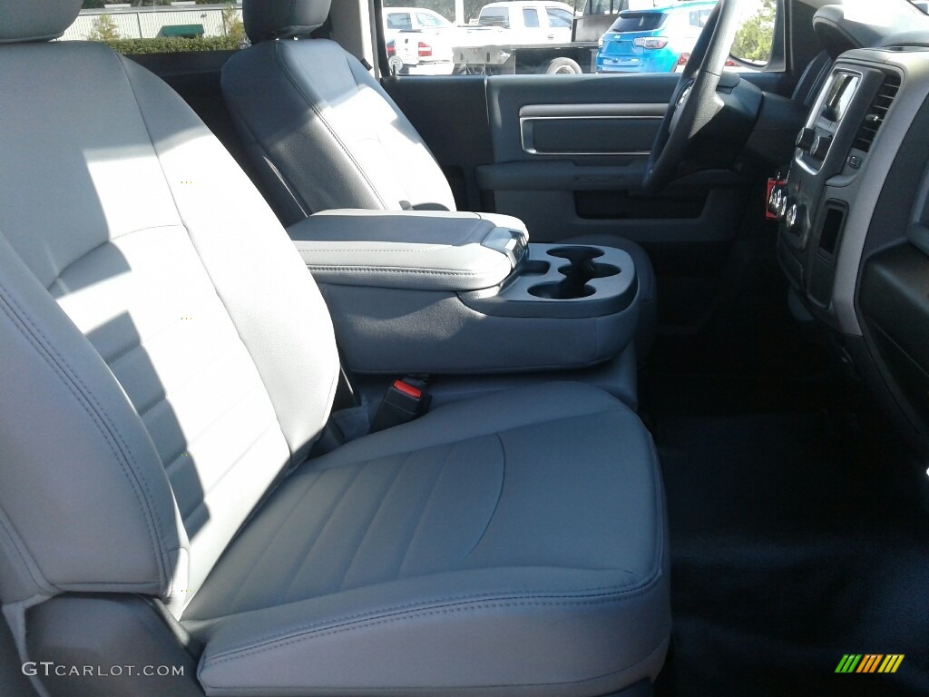 2018 1500 Tradesman Regular Cab - Bright White / Black/Diesel Gray photo #12