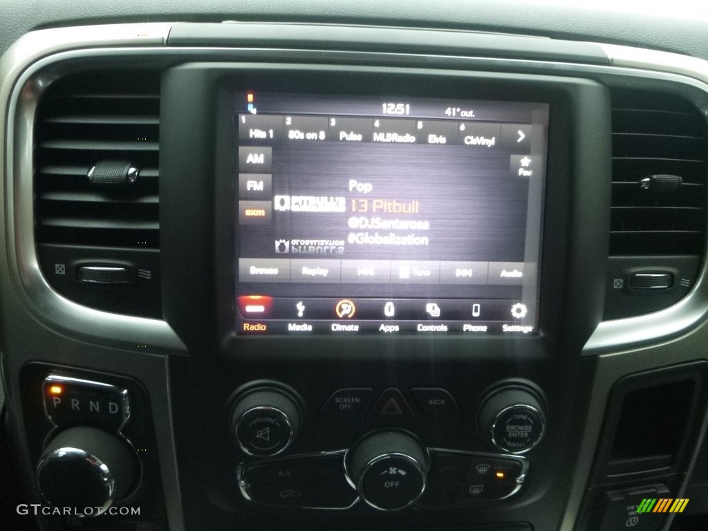 2018 1500 Big Horn Crew Cab 4x4 - Brilliant Black Crystal Pearl / Black/Diesel Gray photo #16