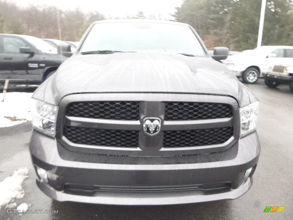 2018 1500 Express Quad Cab 4x4 - Granite Crystal Metallic / Black/Diesel Gray photo #7
