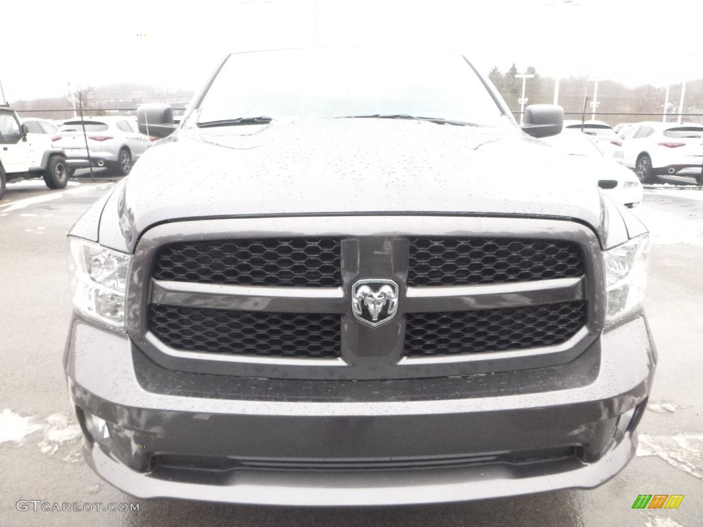 2018 1500 Express Quad Cab 4x4 - Granite Crystal Metallic / Black/Diesel Gray photo #8
