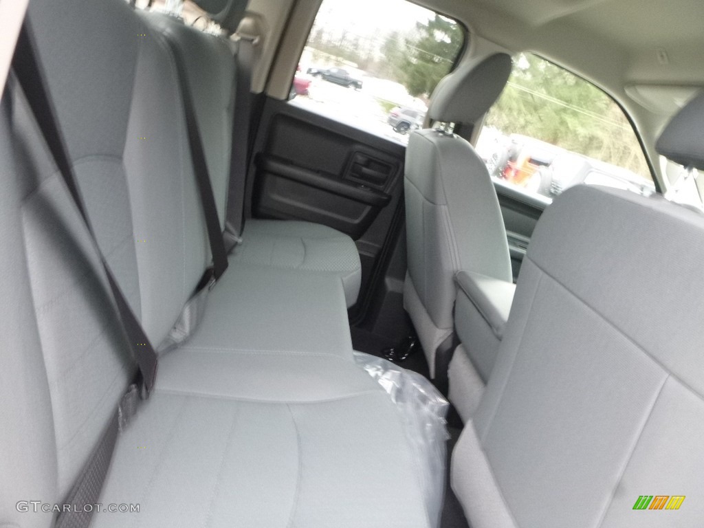2018 1500 Express Quad Cab 4x4 - Granite Crystal Metallic / Black/Diesel Gray photo #13