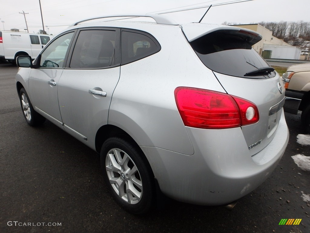 2011 Rogue SV AWD - Silver Ice Metallic / Black photo #2