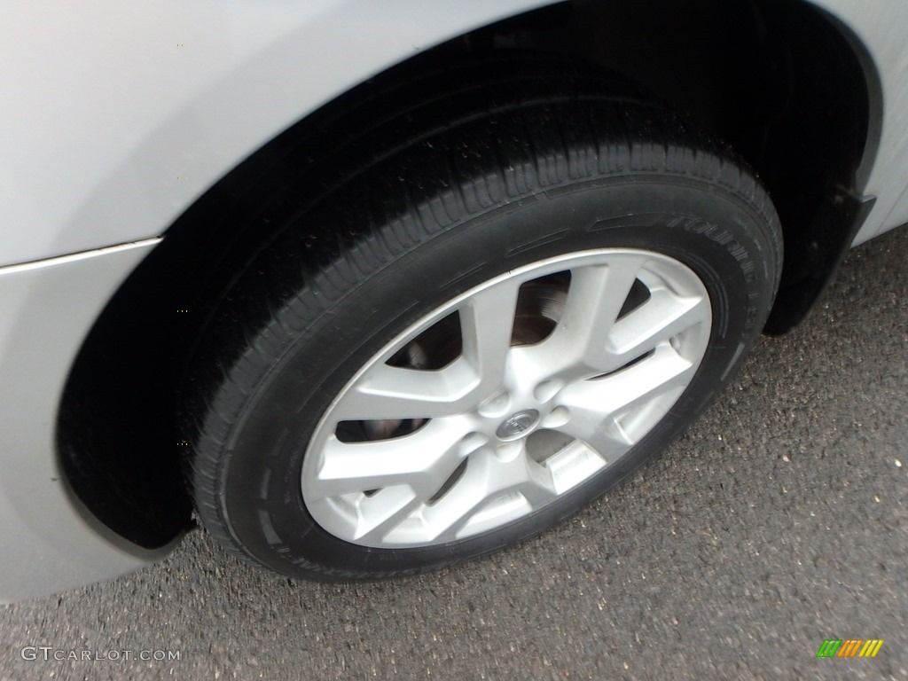 2011 Rogue SV AWD - Silver Ice Metallic / Black photo #7