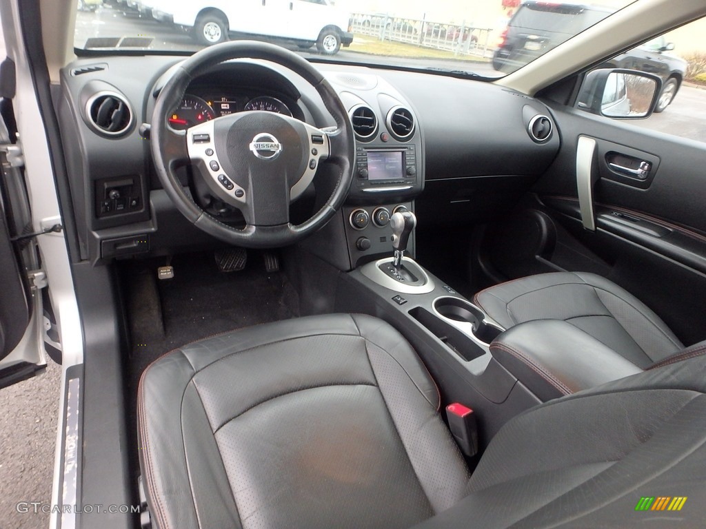 2011 Rogue SV AWD - Silver Ice Metallic / Black photo #10
