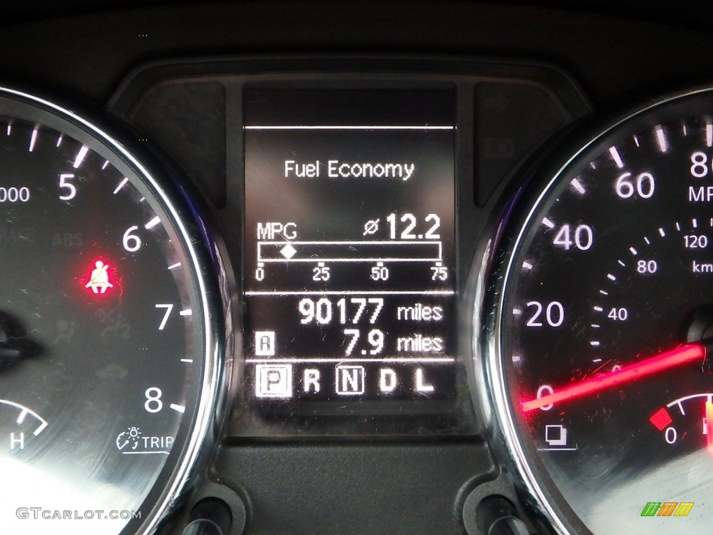 2011 Rogue SV AWD - Silver Ice Metallic / Black photo #15