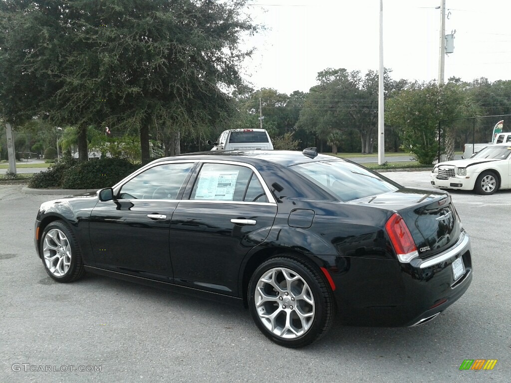 2018 300 C - Gloss Black / Deep Mocha photo #3