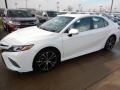 Super White - Camry SE Photo No. 1
