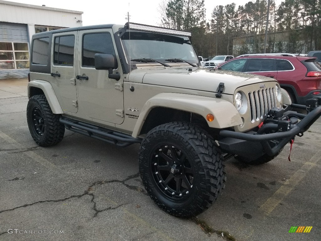 2017 Wrangler Unlimited Sahara 4x4 - Gobi / Black/Dark Saddle photo #2