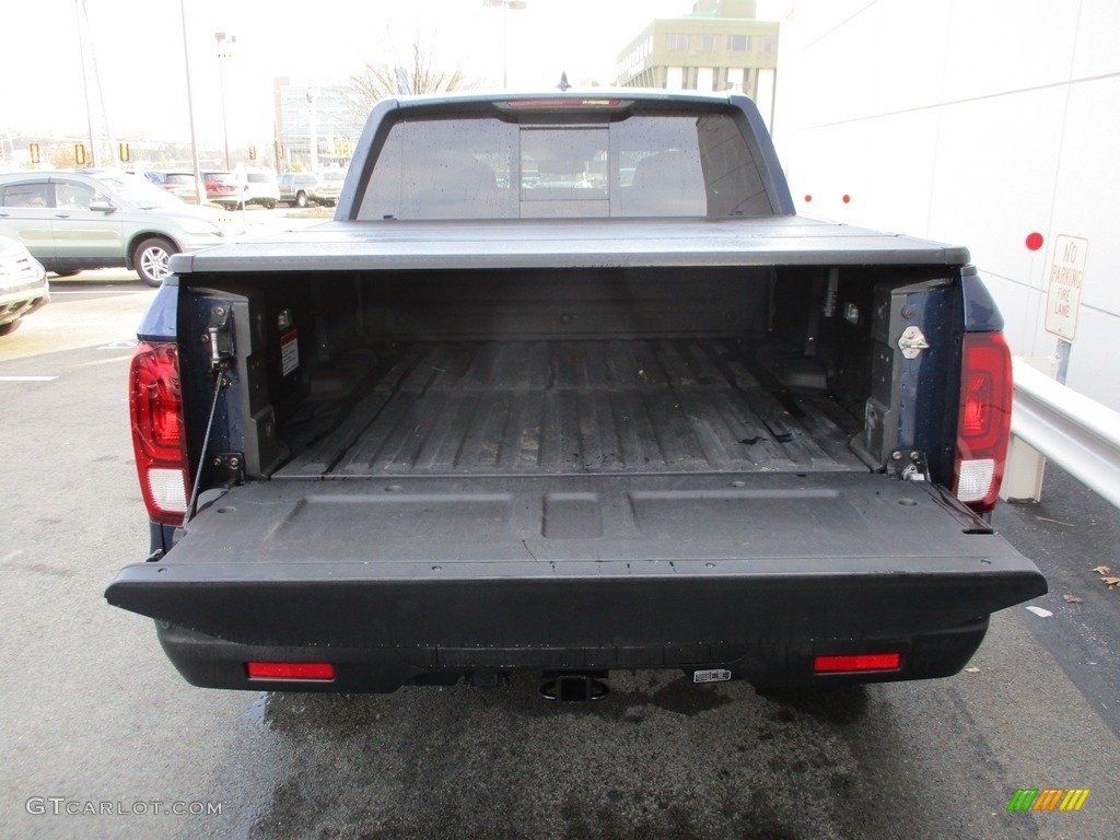 2017 Ridgeline RTL-E AWD - Obsidian Blue Pearl / Gray photo #6