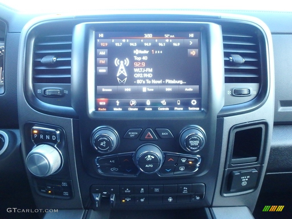 2018 Ram 1500 Rebel Crew Cab 4x4 Controls Photos