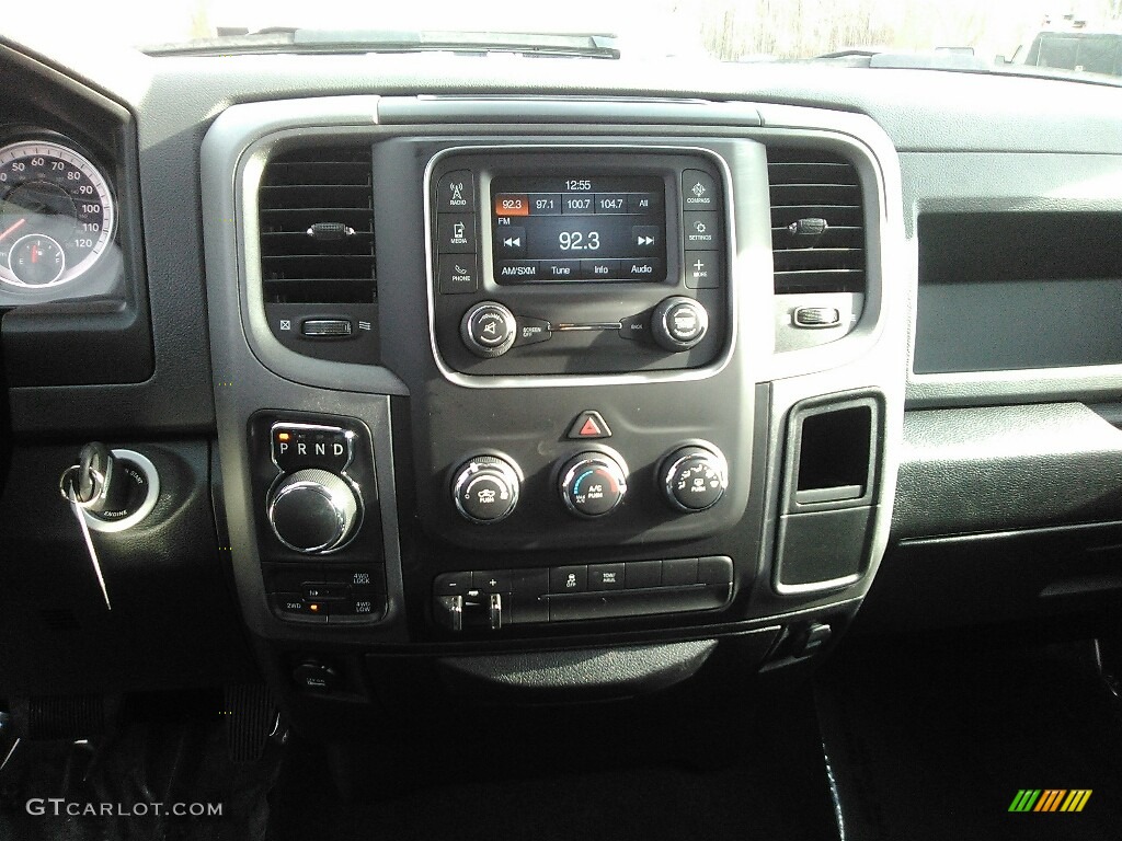 2018 1500 Express Crew Cab 4x4 - Granite Crystal Metallic / Black/Diesel Gray photo #8