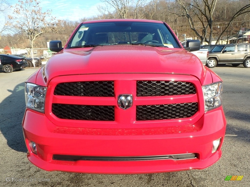 2018 1500 Express Quad Cab 4x4 - Flame Red / Black/Diesel Gray photo #8