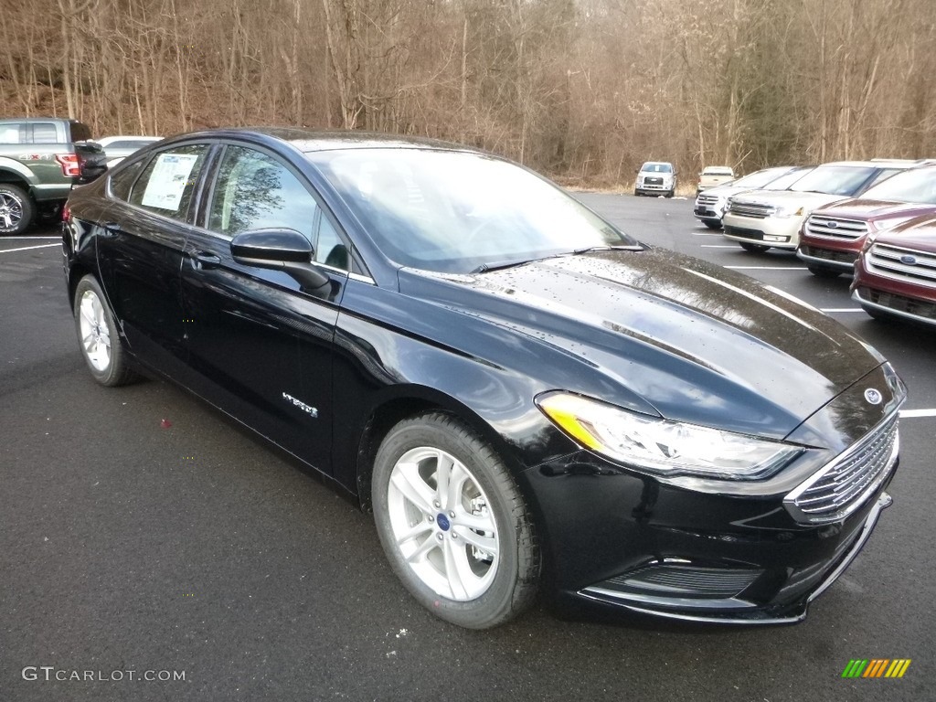 2018 Fusion Hybrid SE - Shadow Black / Ebony photo #3