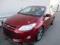 Ruby Red - Focus SE Hatchback Photo No. 10