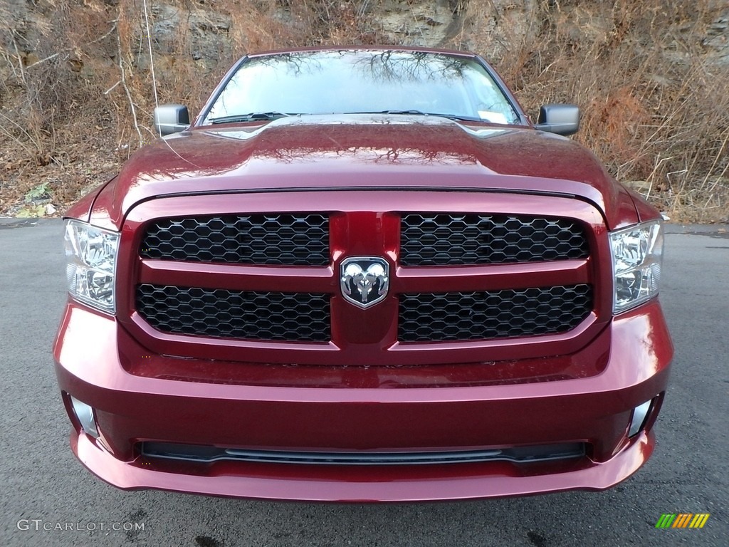 2018 1500 Express Quad Cab 4x4 - Delmonico Red Pearl / Black/Diesel Gray photo #8