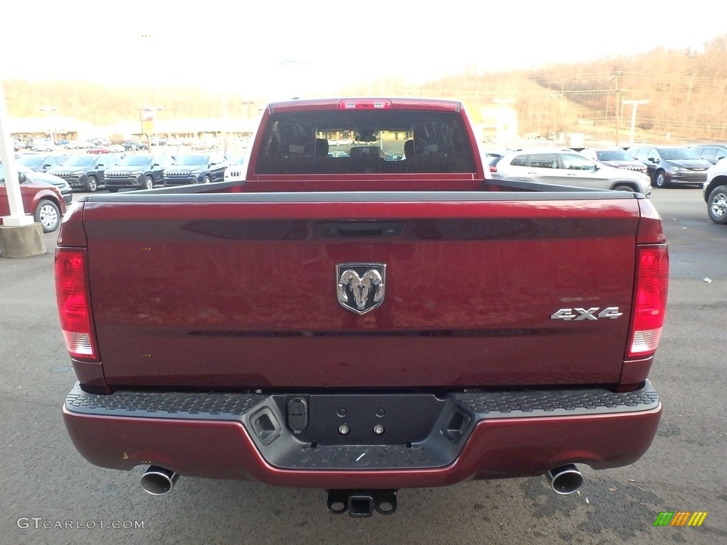 2018 1500 Express Quad Cab 4x4 - Delmonico Red Pearl / Black/Diesel Gray photo #4