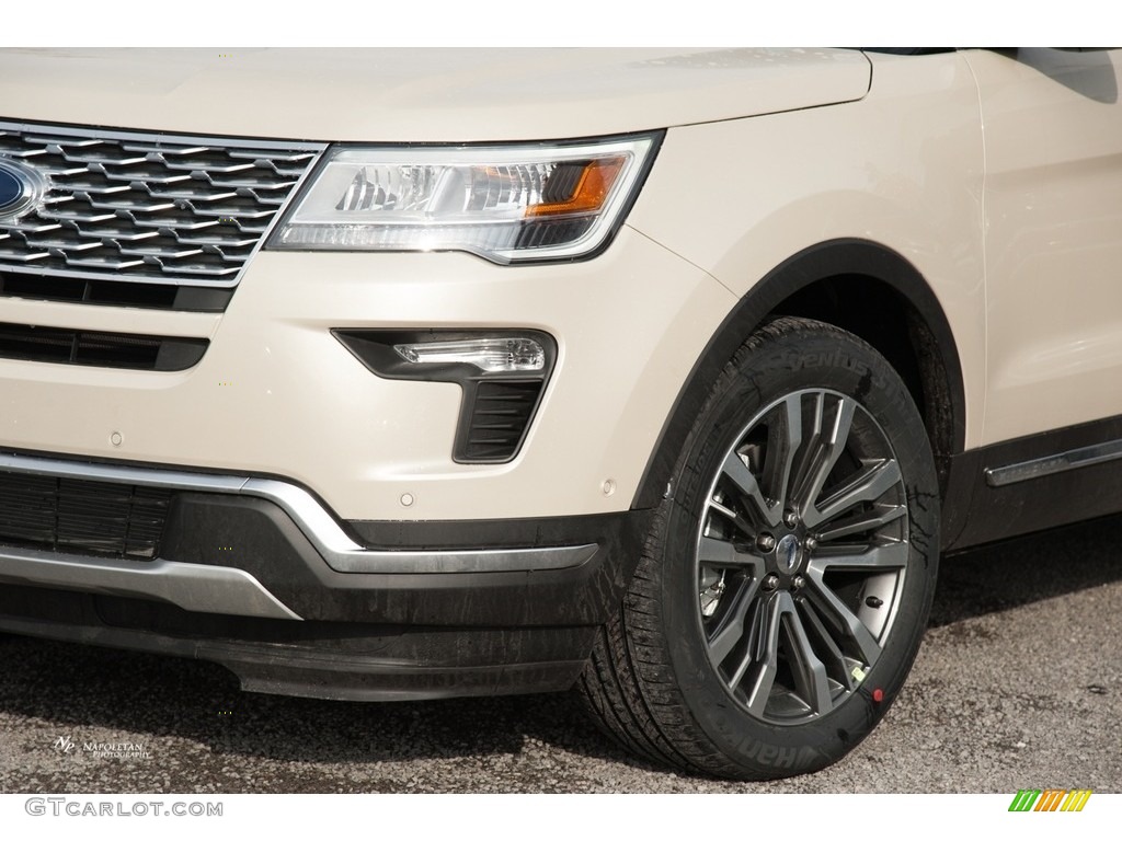 2018 Explorer Platinum 4WD - Platinum Dune / Ebony Black photo #2