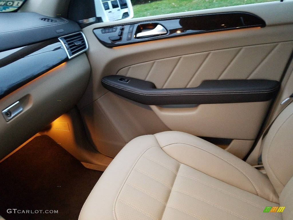2015 GL 450 4Matic - Polar White / Almond Beige/Mocha photo #37