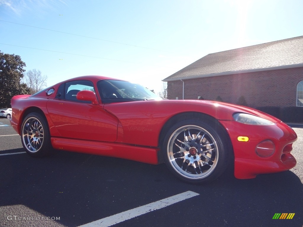 1997 Viper GTS - Viper Red / Black photo #14