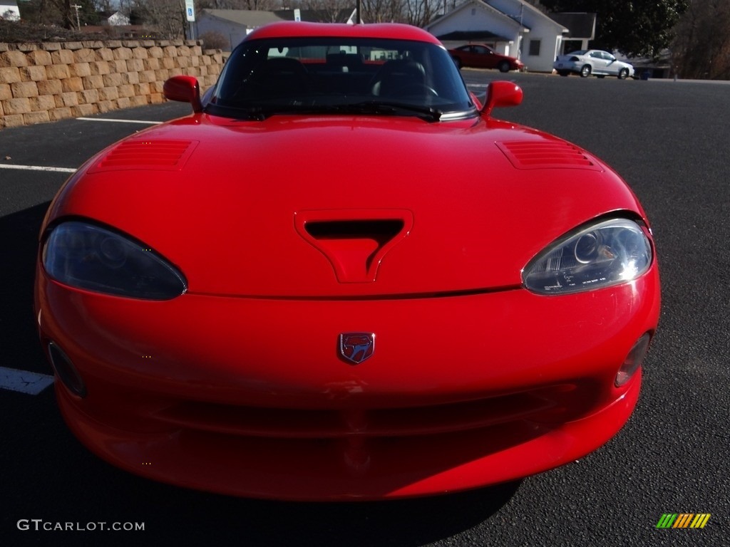 1997 Viper GTS - Viper Red / Black photo #16